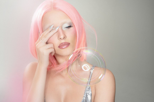 Zara Larsson portrait with pink hair for Allure's cover shoot